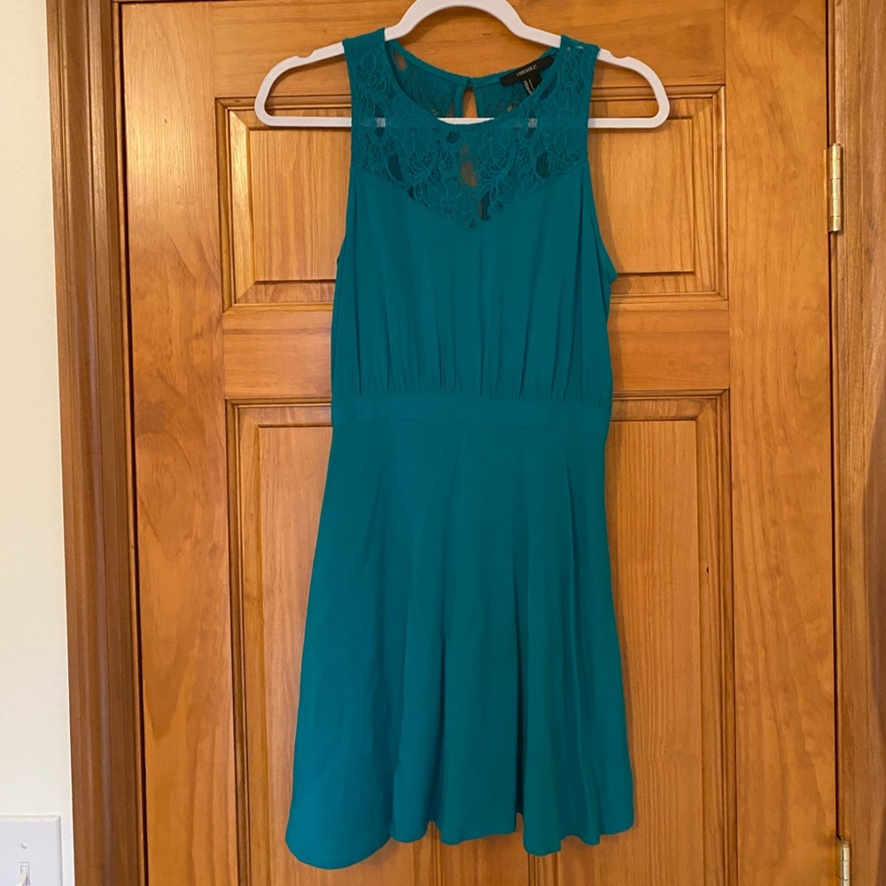 Brand: Forever 21
Color: Blue
Size: S